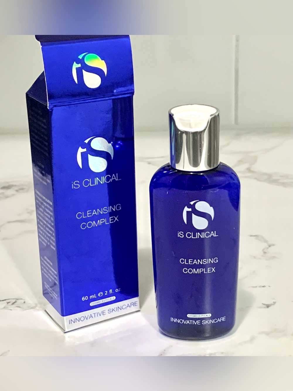 IS Clinical Cleansing Complex 2 oz New